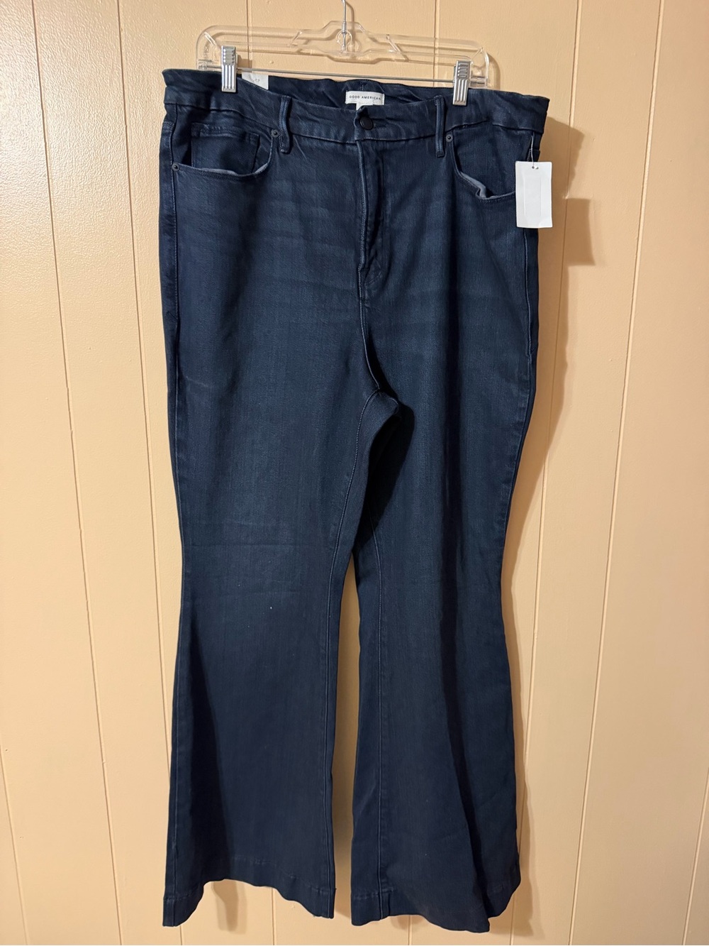 Good American NWT Dark Blue Women’s Flare Jeans